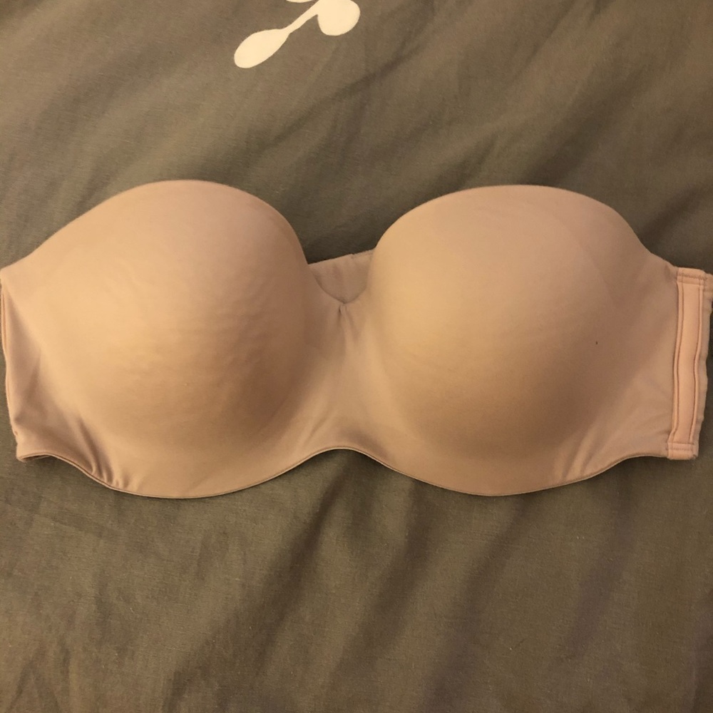 Body by Victoria strapless bra